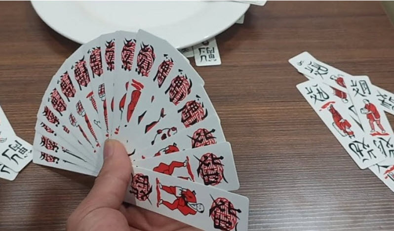 Cách sắp xếp bài nhanh chóng và trải nghiệm cách sắp xếp bài nhanh hơn đối thủ của bạn