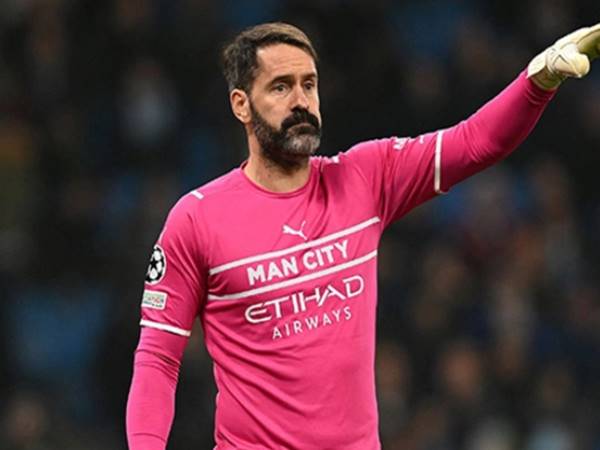 Thủ môn Scott Carson: Một thủ môn bóng đá Anh giàu kinh nghiệm
