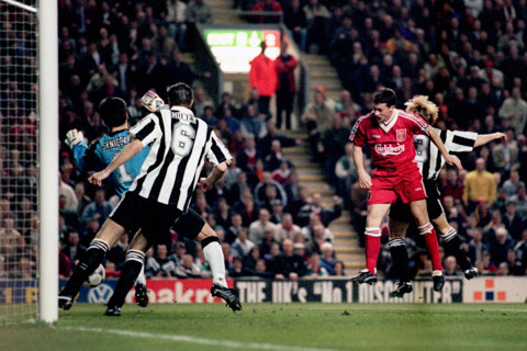 Liverpool 4-3 Newcastle (3/4/1996): Như phim kinh dị - Bongdaplus.vn