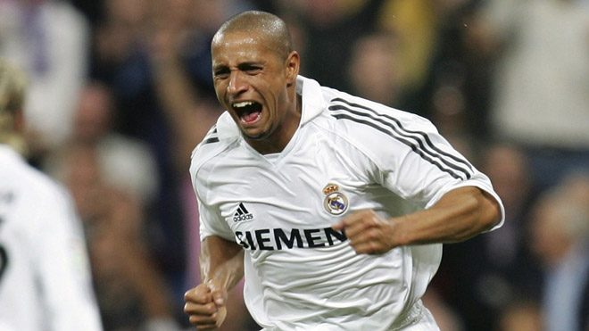 Siêu hậu vệ "bắn phá" Roberto Carlos 113 bàn: Tuyệt tác từ cặp đùi 58 cm