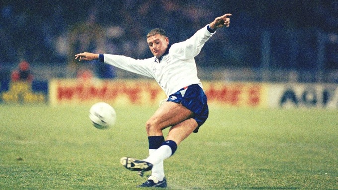PAUL GASCOIGNE - MỘT SẢN PHẨM KỲ LẠ CỦA BÓNG ĐÁ ANH (PHẦN 1): Chịu thiệt thòi vì... sinh sớm vài năm - Bongdaplus.vn