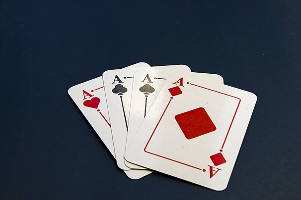Mẹo chơi Blackjack: Bí quyết để lật ngược thế cờ
