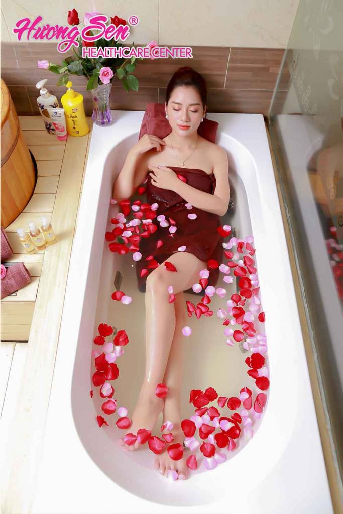 massage toàn thân nữ