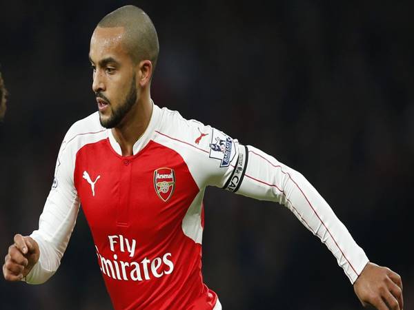 Theo Walcott là ai? Sự nghiệp thi đấu của ngôi sao bóng đá Anh