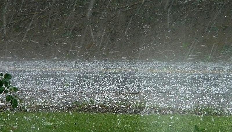 Mưa đá là gì? Nguyên nhân, tác hại và cách ứng phó mưa đá