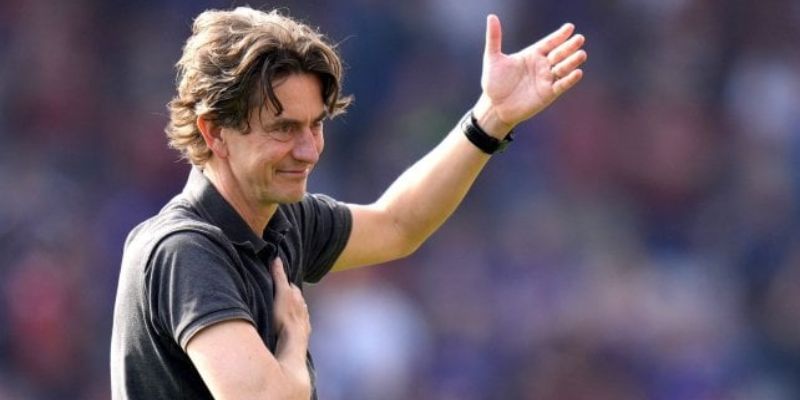 Tương lai của Thomas Frank và Brentford