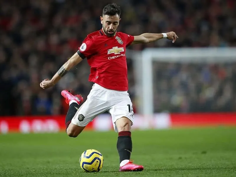 Trong bóng đá có bao nhiêu vị trí, vai trò của các vị trí?