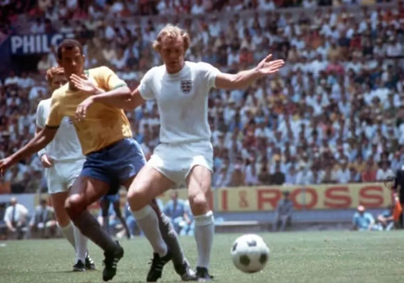 Phong cách thi đấu của Bobby Moore