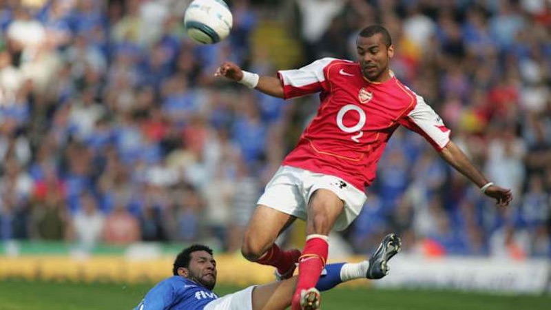 Cầu thủ Ashley Cole từng là một tài năng sáng giá của Arsenal Cầu thủ Ashley Cole từng là một tài năng sáng giá của Arsenal
