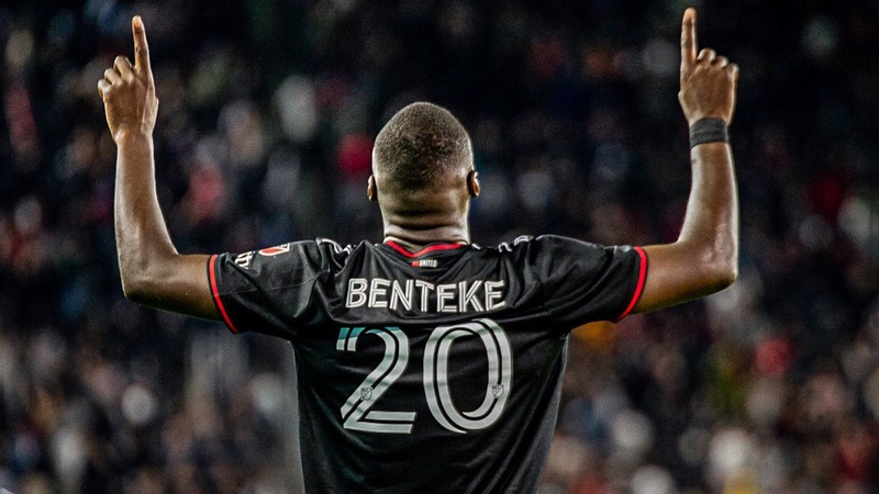 Christian Benteke thi đấu tại Mỹ