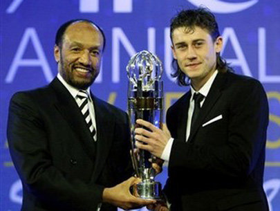 Djeparov đoạt danh hiệu "Cầu thủ xuất sắc nhất châu Á" - Tuổi Trẻ Online