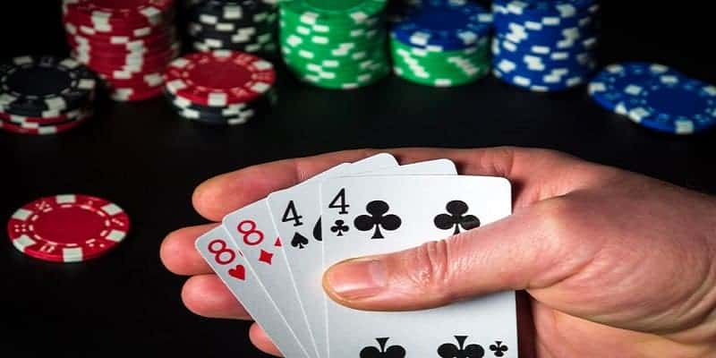 Xì Bàn Và Xì Dách Cái Nào Lớn Hơn? Giải Mã Bí Ẩn Từ Giới Game Thủ